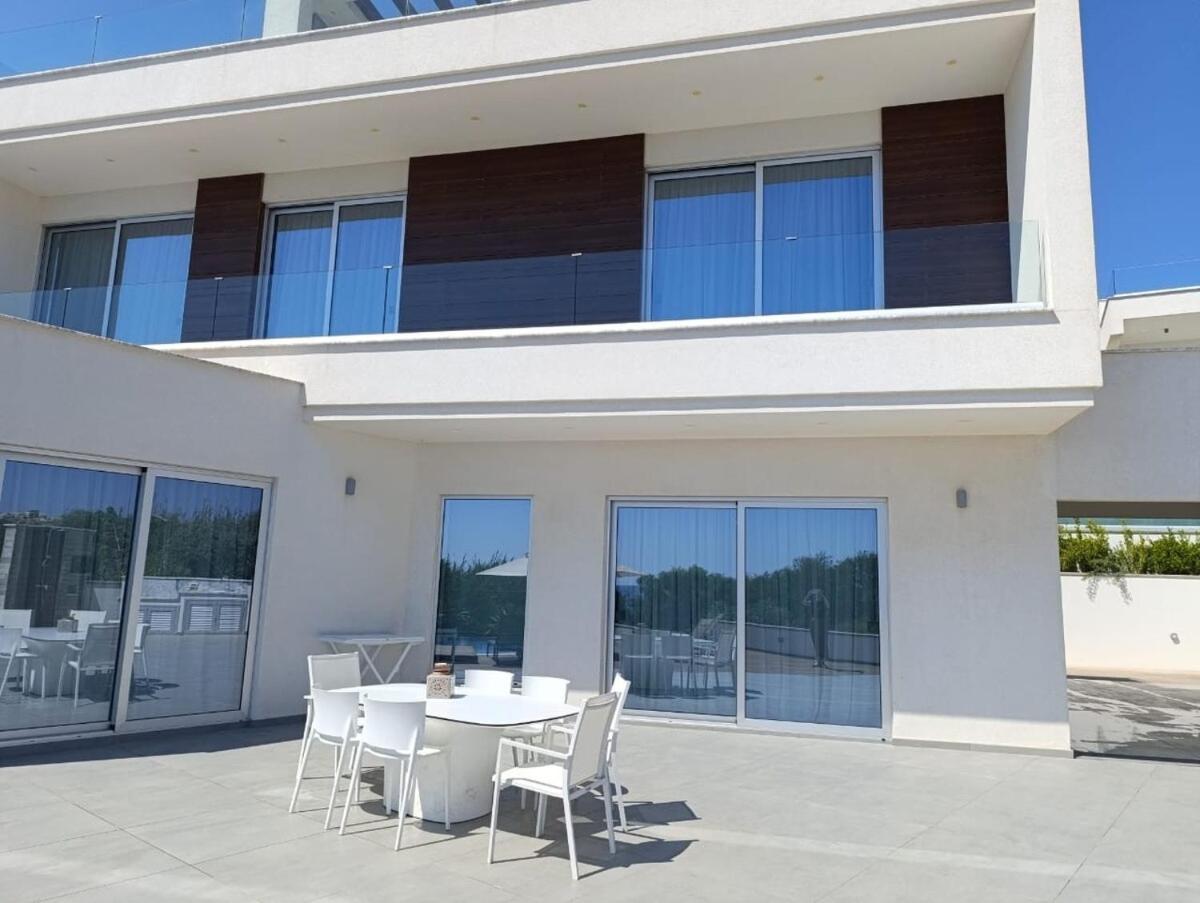Beachfront Luxury Villa Idania Ajia Napa Zewnętrze zdjęcie